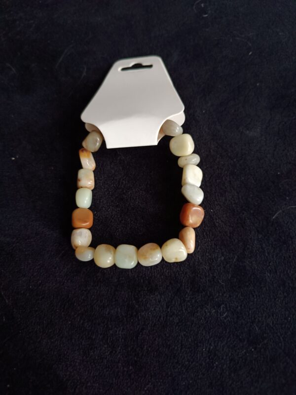 Pulsera de Amazonita Natural – Equilibrio y Serenidad