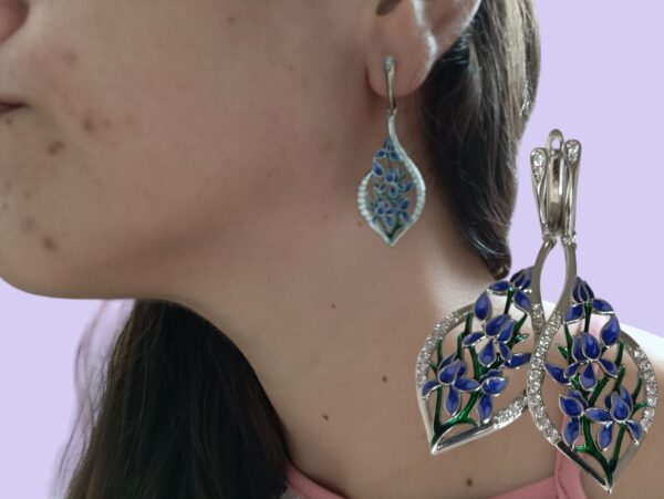 Aretes Largos de Acero – Flor de Iris con Cierre de Presión - Imagen 2