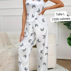 Pijama Satinada Blanca con Mariposas (Talla L)
