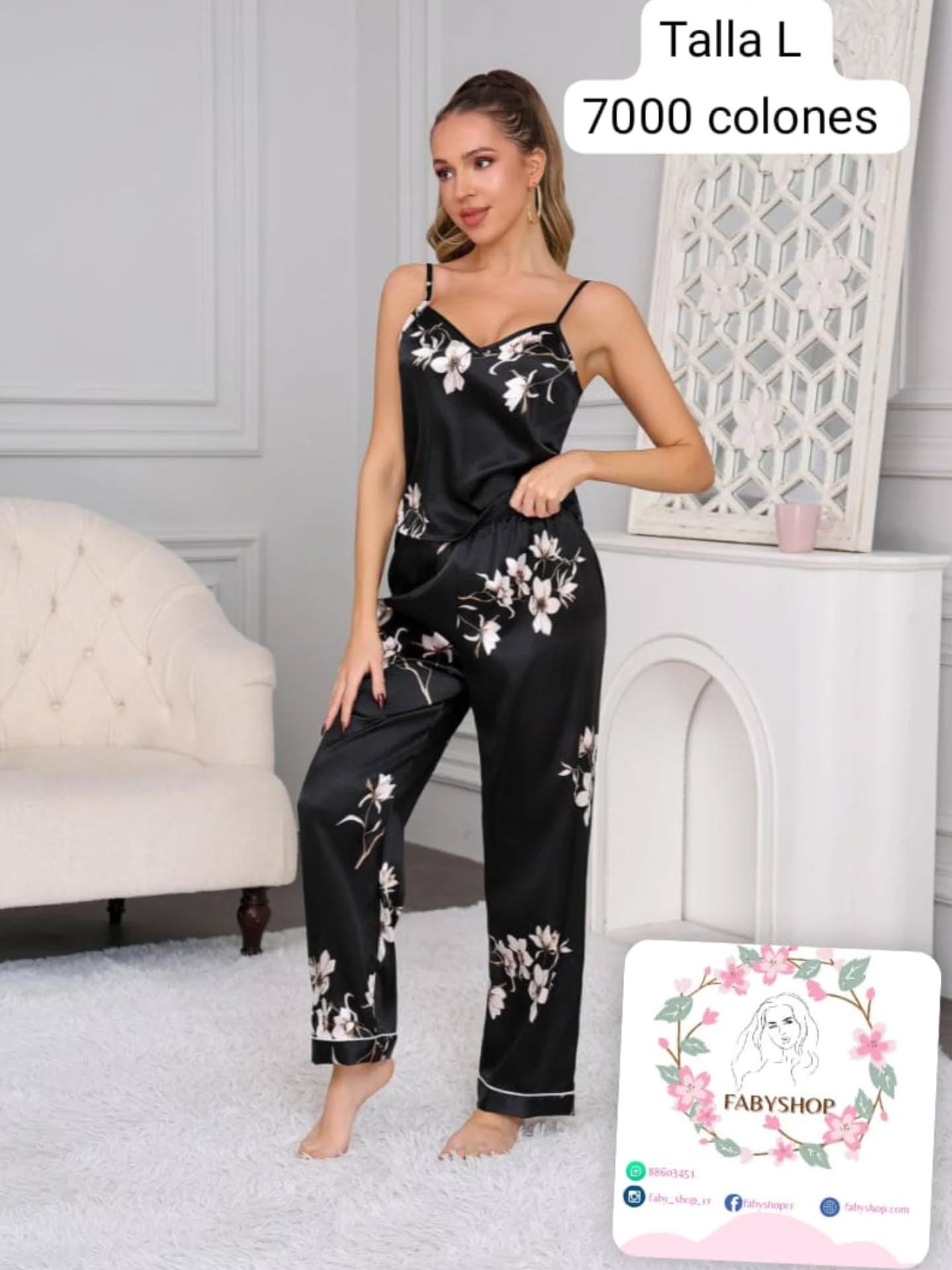 pijama de tirantes y pantalon largo.